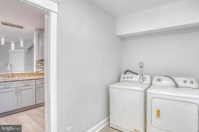 588 E GODFREY AVE, Philadelphia, PA 19120