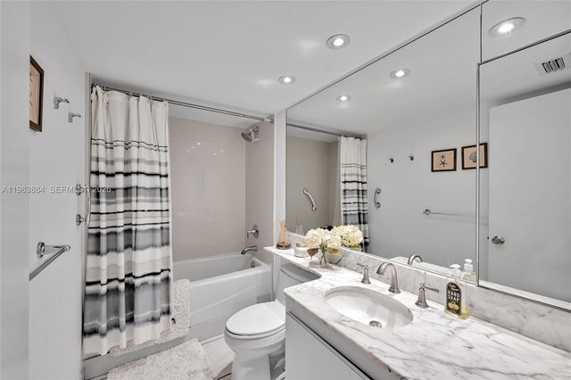 1111 Crandon Blvd C504, Key Biscayne, FL 33149