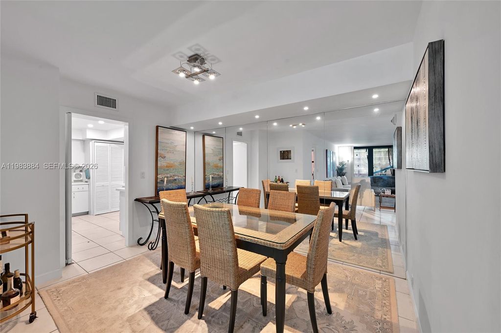 1111 Crandon Blvd C504, Key Biscayne, FL 33149