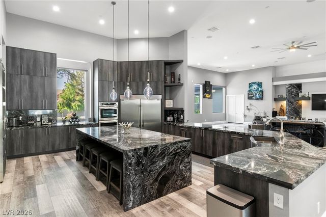 6731 Via Provenza Avenue, Las Vegas, NV 89131
