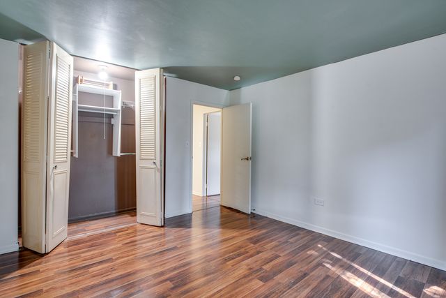 1049 W Ogden Avenue 1-112, Naperville, IL 60563