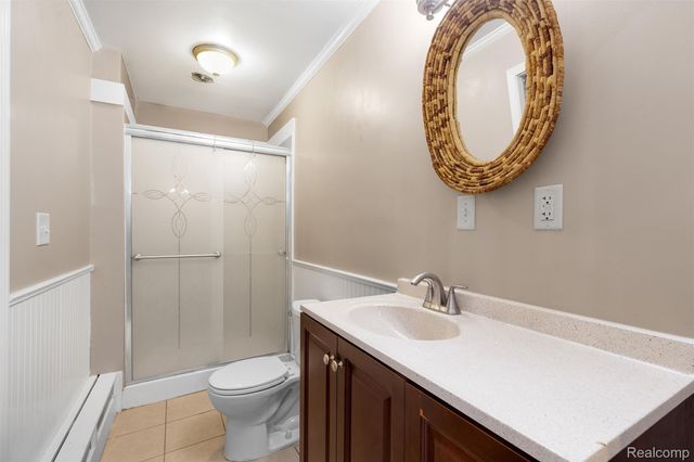 37483 Barth Street, Romulus, MI 48174