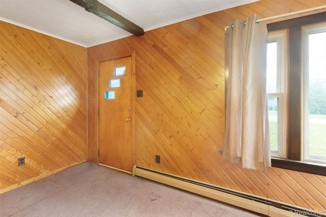 37483 Barth Street, Romulus, MI 48174