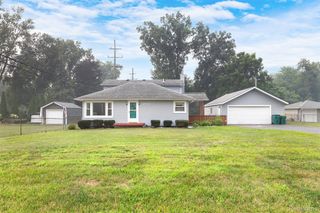 37483 Barth Street, Romulus, MI 48174