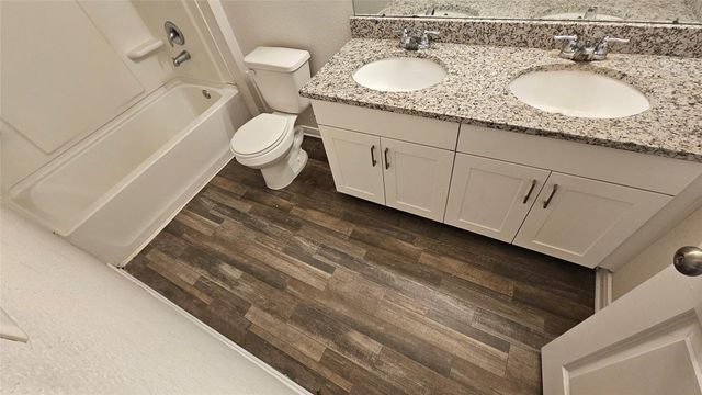 15728 Del Norte Drive, Conroe, TX 77306