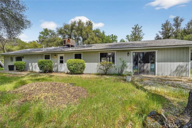 40790 Highway 49, Oakhurst, CA 93644
