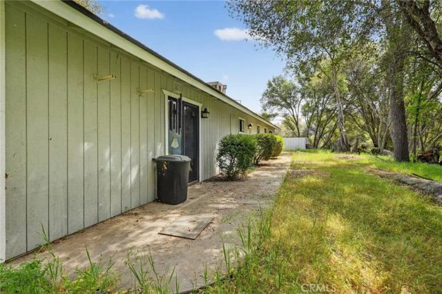 40790 Highway 49, Oakhurst, CA 93644