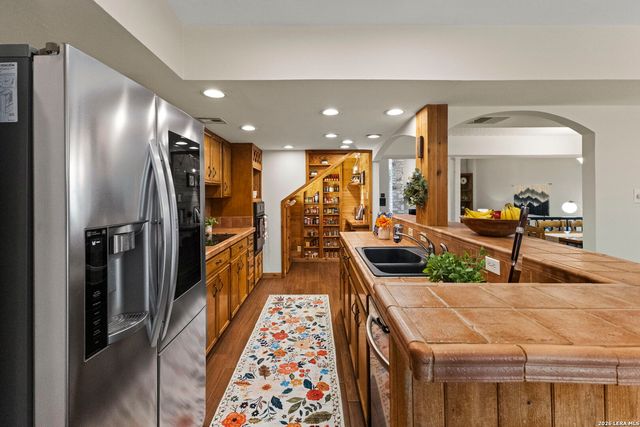 3515 Hunters Circle, San Antonio, TX 78230