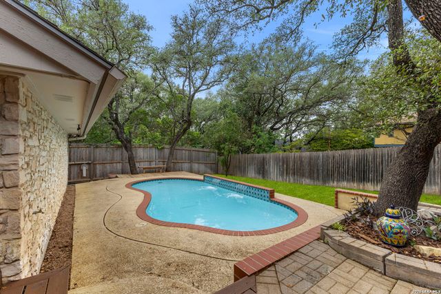 3515 Hunters Circle, San Antonio, TX 78230