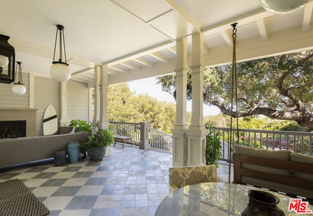 857 Picacho Lane, Santa Barbara, CA 93108
