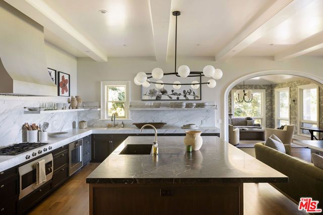 857 Picacho Lane, Santa Barbara, CA 93108