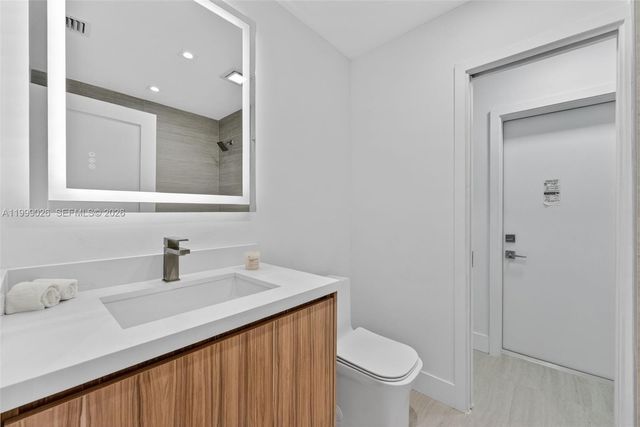 19730 NW 44th Ct, Miami Gardens, FL 33055