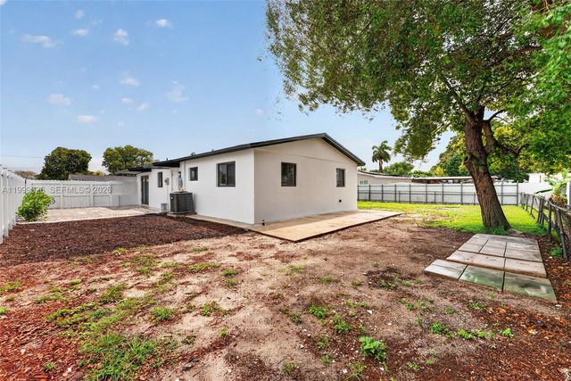 19730 NW 44th Ct, Miami Gardens, FL 33055