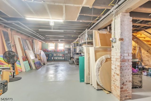 116 Park Ave, Newark City, NJ 07104