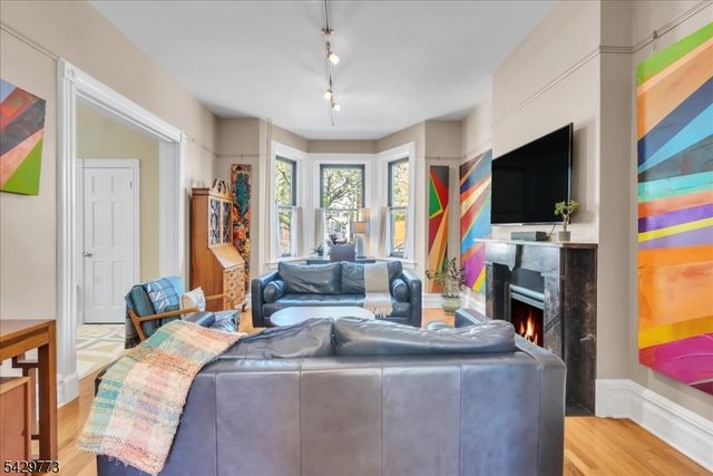 116 Park Ave, Newark City, NJ 07104