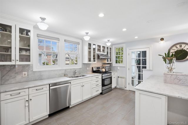 216 Beverly Road, Douglaston, NY 11363