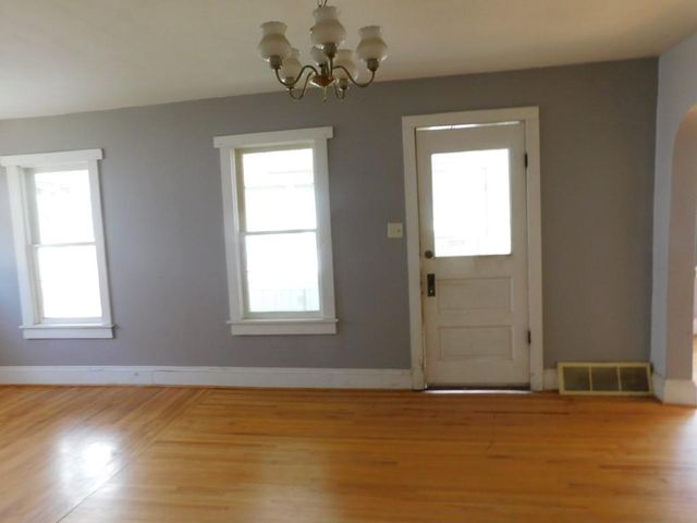 119 Clay Street, Neillsville, WI 54456