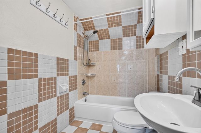57 Linden Ave 3, Malden, MA 02148