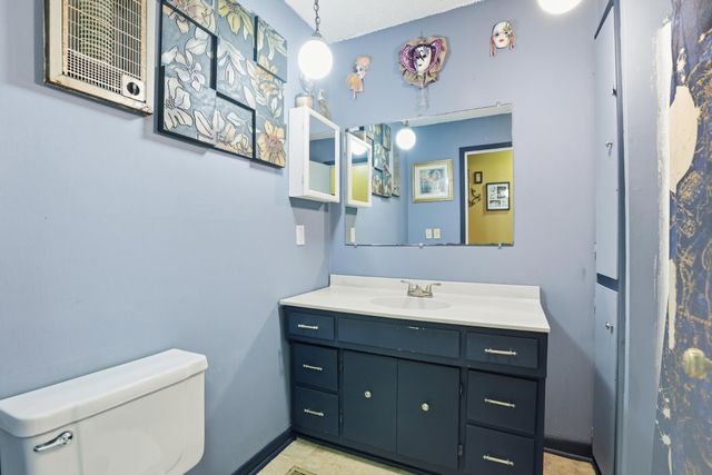 275 Lakeside Dr, Carthage, TN 37030