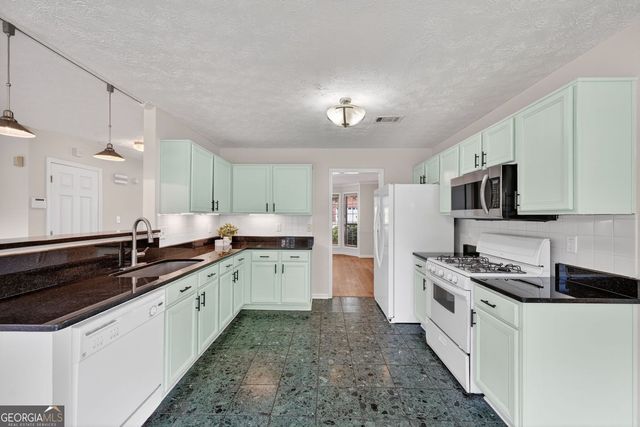 3207 Ivy Station Way, Duluth, GA 30096