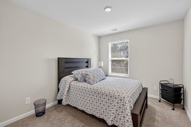 257 Hazel Ln, Lebanon, TN 37087