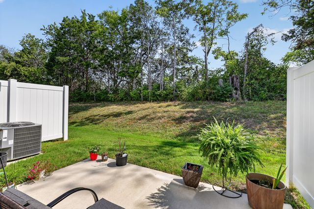 257 Hazel Ln, Lebanon, TN 37087