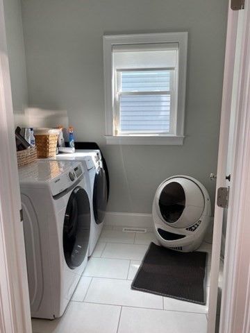 46 Murray Hill Rd, Boston, MA 02131