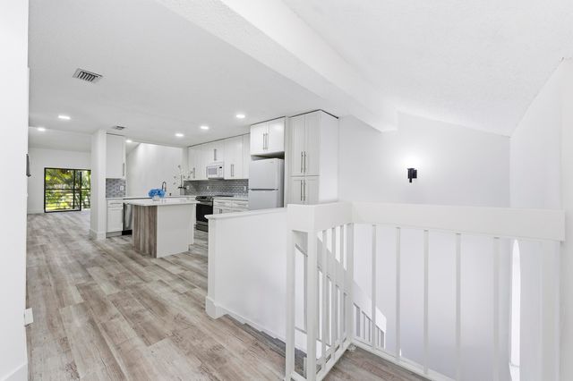 10188 Mangrove Drive 204, Boynton Beach, FL 33437