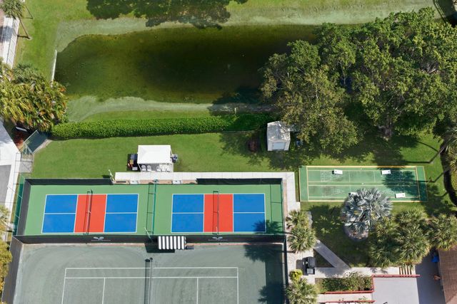 10188 Mangrove Drive 204, Boynton Beach, FL 33437