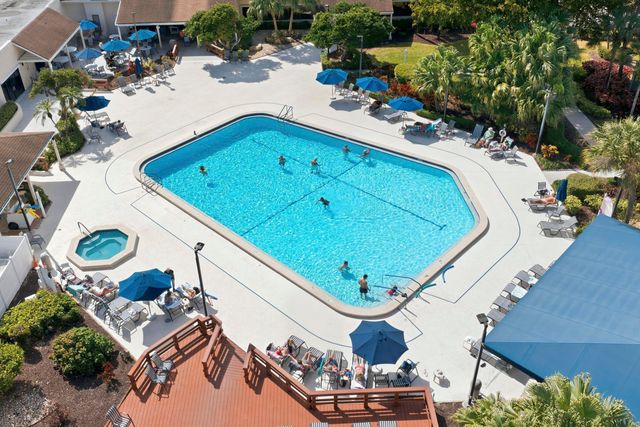 10188 Mangrove Drive 204, Boynton Beach, FL 33437