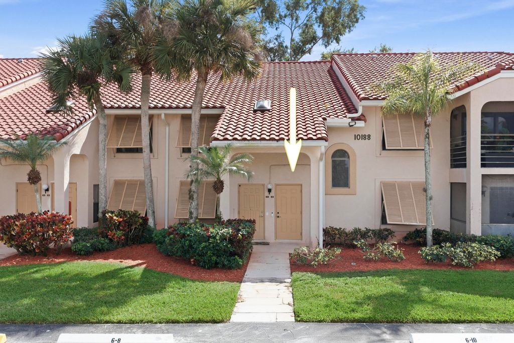 10188 Mangrove Drive 204, Boynton Beach, FL 33437