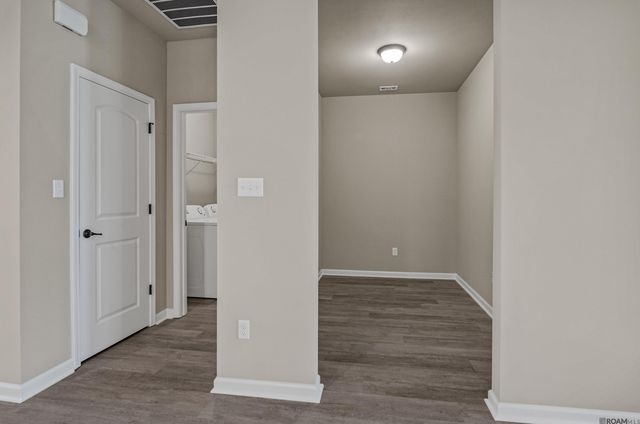 3036 S Roth Ave, Gonzales, LA 70737