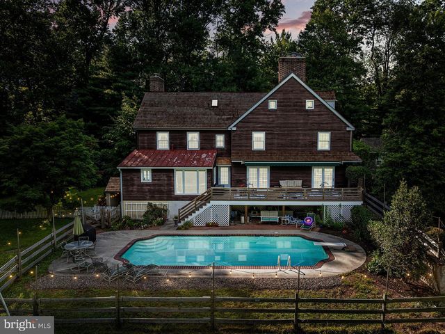 781 FAIRVIEW RD, Glenmoore, PA 19343