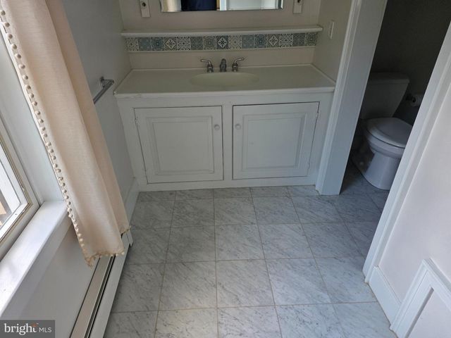781 FAIRVIEW RD, Glenmoore, PA 19343