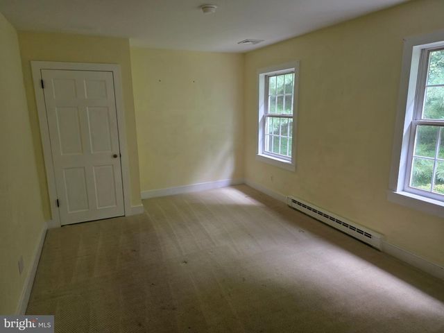 781 FAIRVIEW RD, Glenmoore, PA 19343
