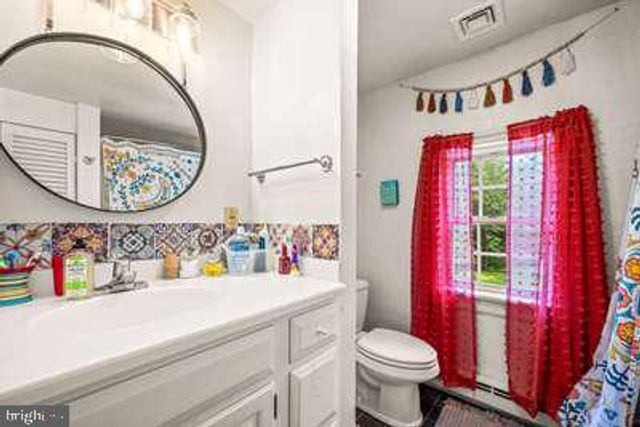 781 FAIRVIEW RD, Glenmoore, PA 19343