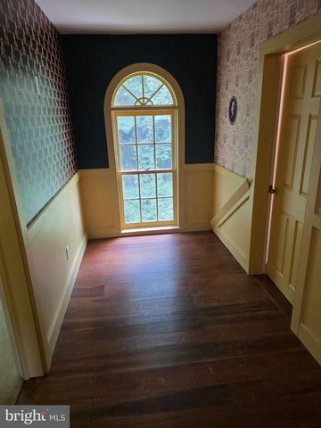 781 FAIRVIEW RD, Glenmoore, PA 19343