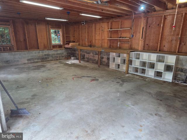 781 FAIRVIEW RD, Glenmoore, PA 19343