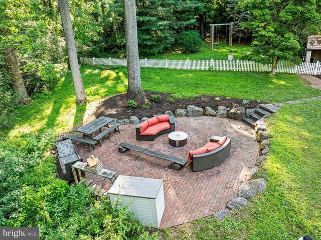 781 FAIRVIEW RD, Glenmoore, PA 19343