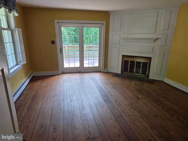 781 FAIRVIEW RD, Glenmoore, PA 19343