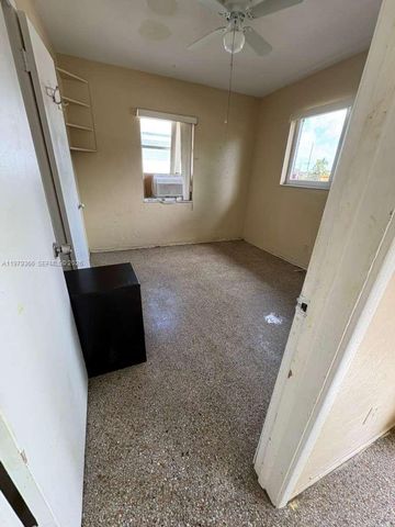 5631 Branch St, Hollywood, FL 33021