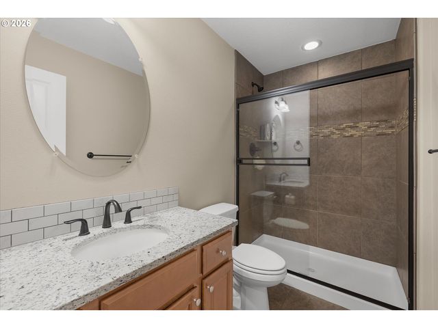 11546 Se LINCOLN HEIGHTS St, Happy Valley, OR 97086
