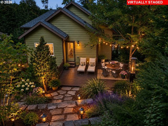11546 Se LINCOLN HEIGHTS St, Happy Valley, OR 97086