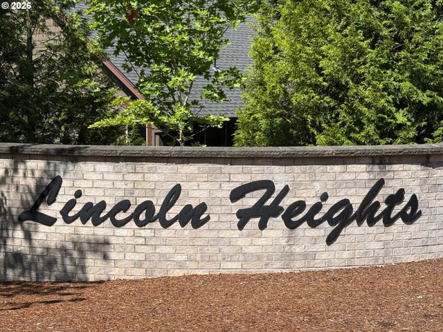 11546 Se LINCOLN HEIGHTS St, Happy Valley, OR 97086