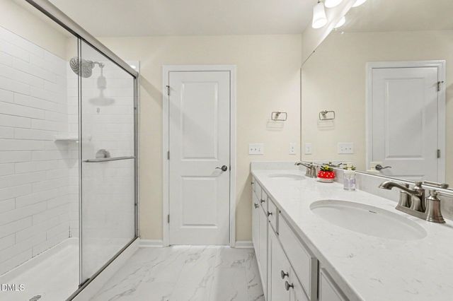 2028 Fox Chapel Place, Fuquay Varina, NC 27526