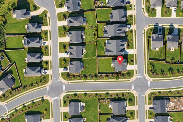2028 Fox Chapel Place, Fuquay Varina, NC 27526