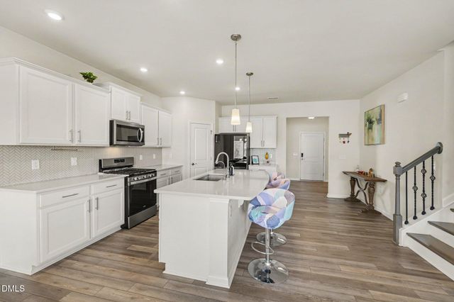 2028 Fox Chapel Place, Fuquay Varina, NC 27526