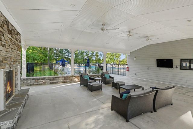 2028 Fox Chapel Place, Fuquay Varina, NC 27526