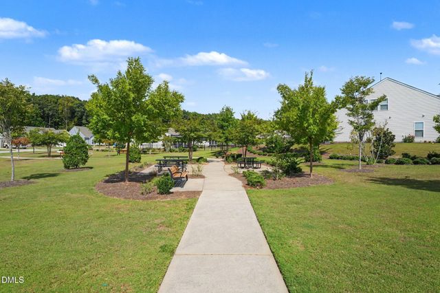 2028 Fox Chapel Place, Fuquay Varina, NC 27526