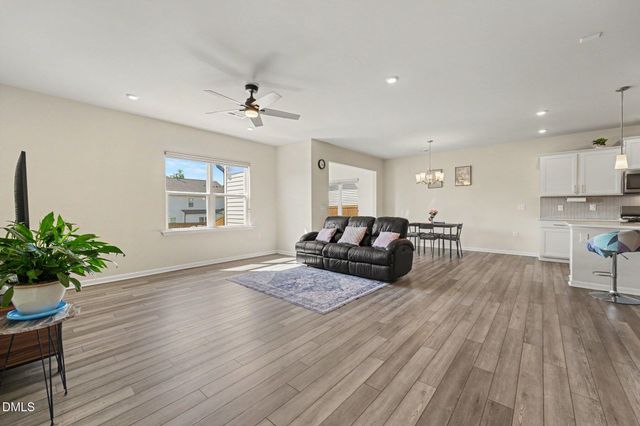 2028 Fox Chapel Place, Fuquay Varina, NC 27526